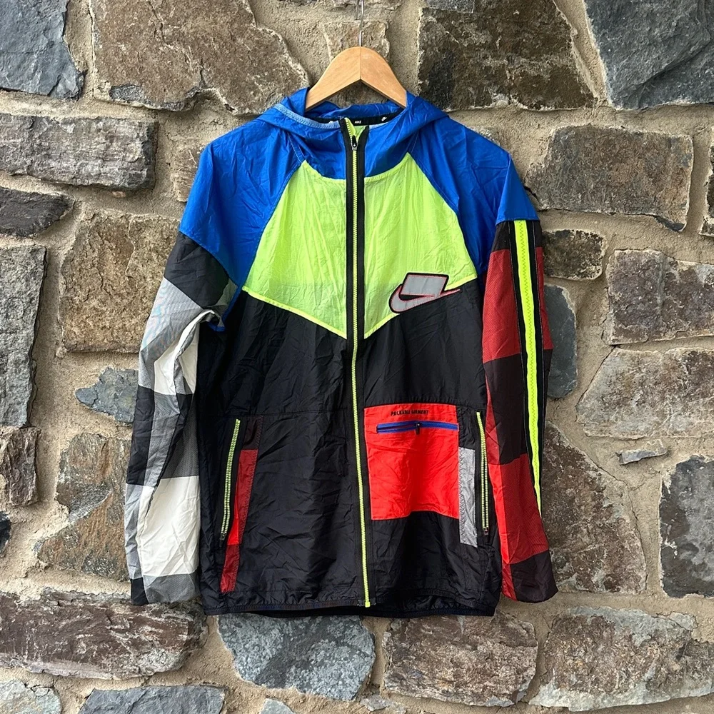Nike Wild Run Windrunner Packable Windbreaker Hooded Jacket Men's M Colorblock
